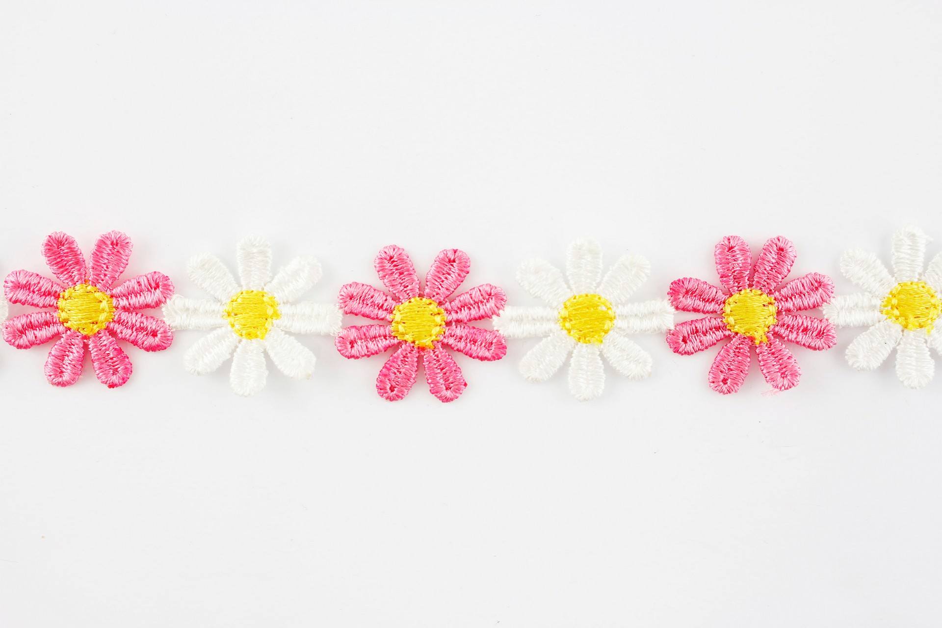 Trimming with flowers