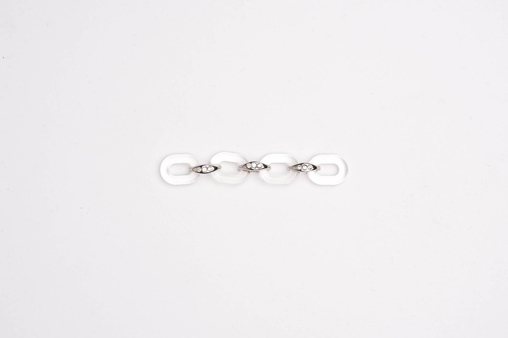 Accessorio decorativo con strass