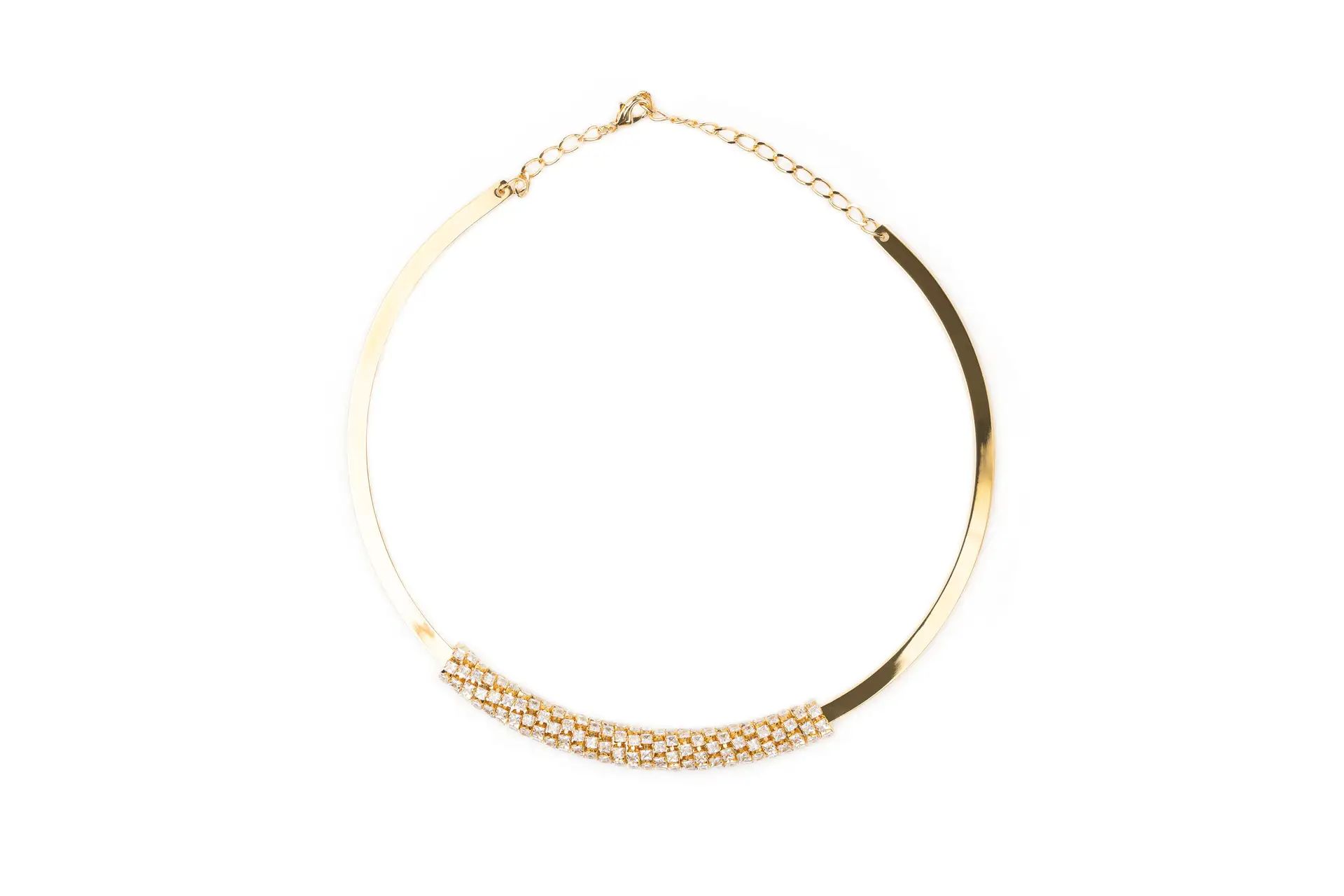 Necklace with rhinestones