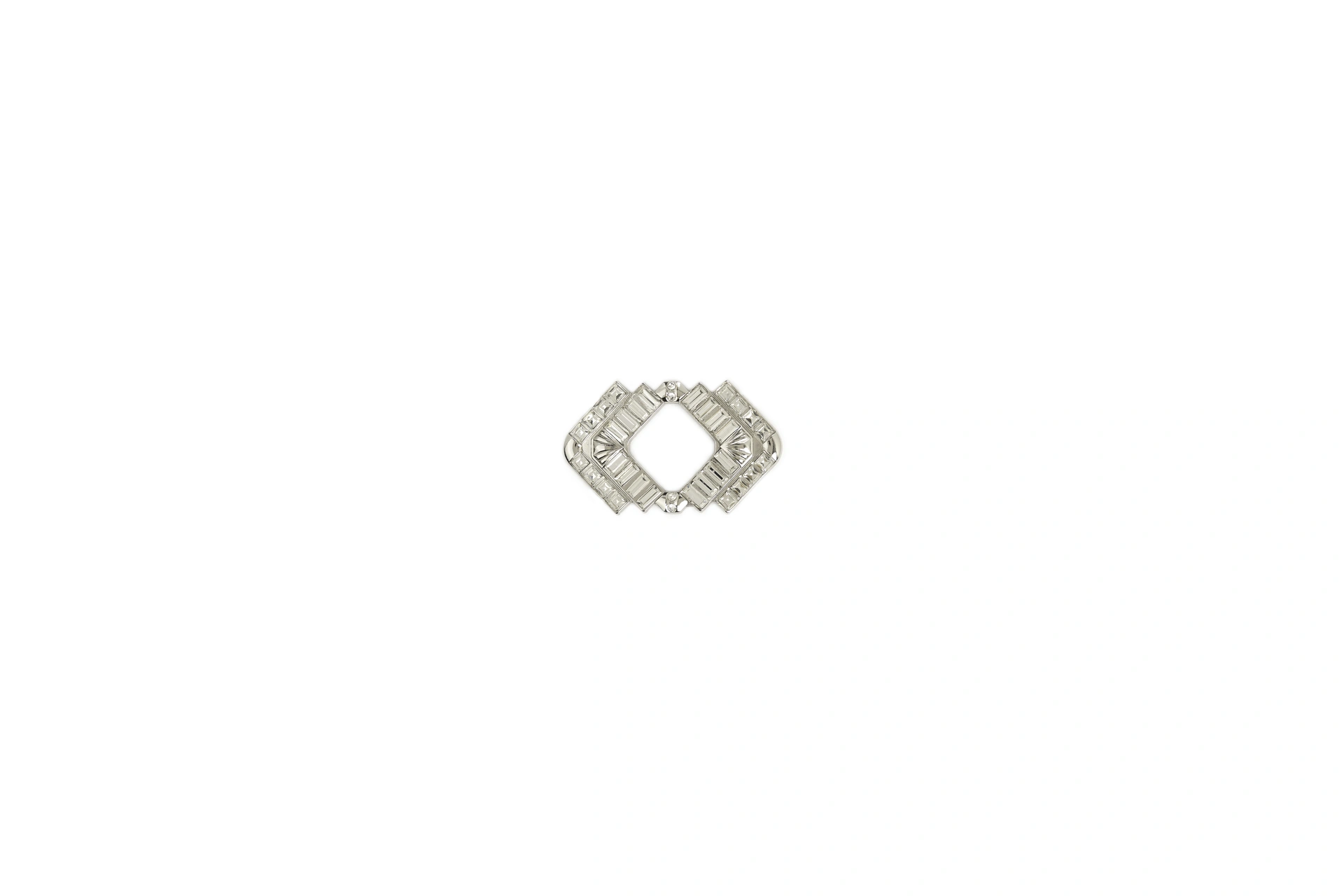 Jewel embellishment with stones