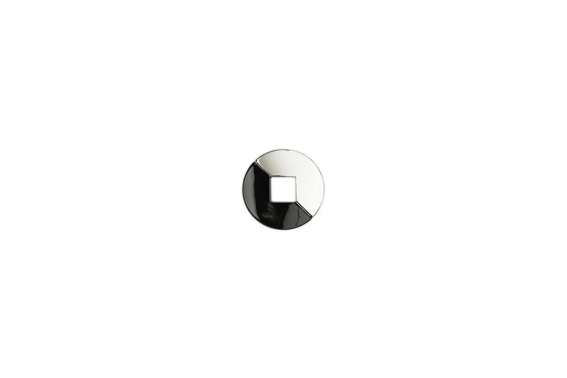 Metal ornament