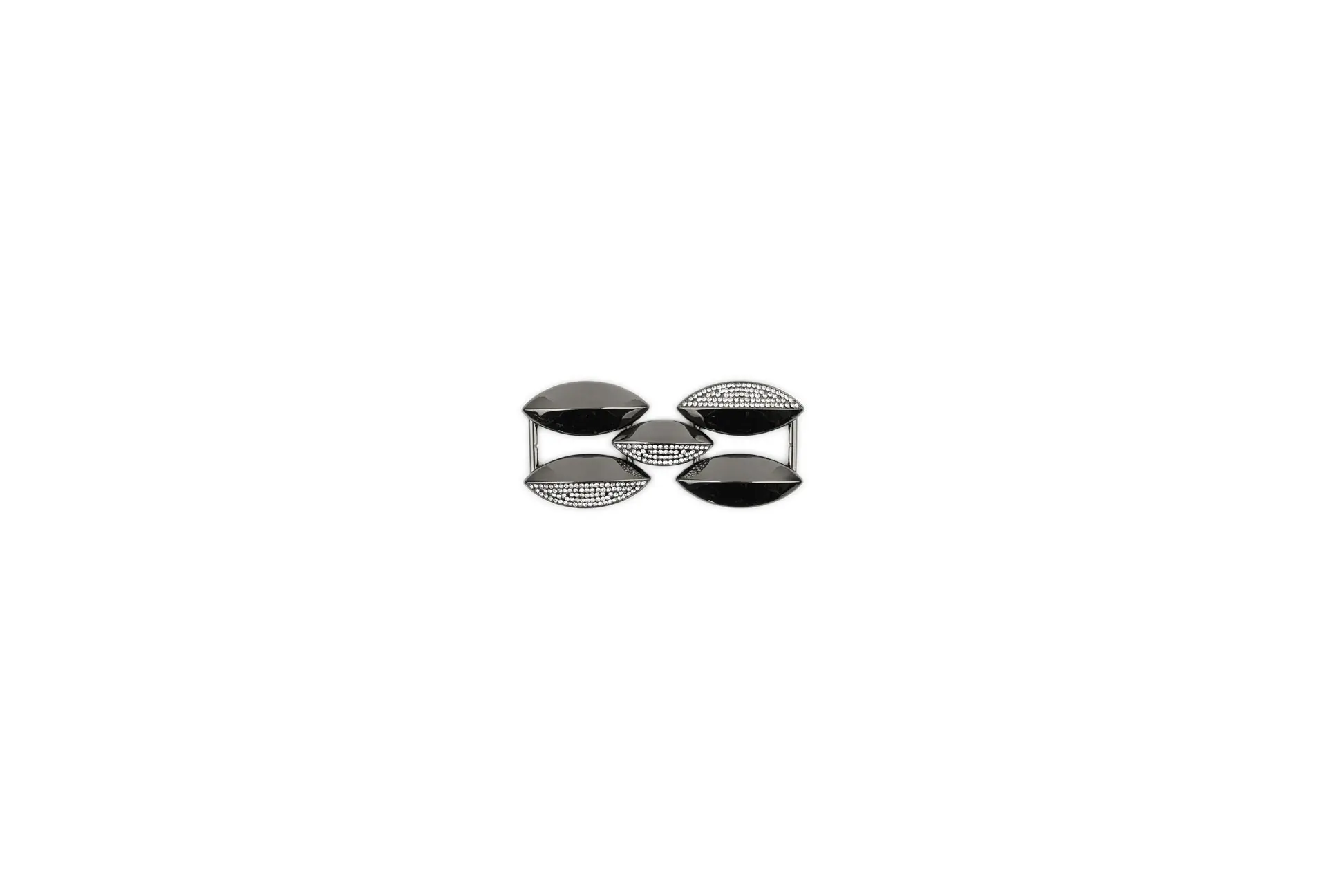Jewel clamp with stones
